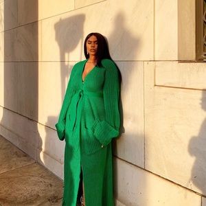 Elegant Green Women's Cardigan